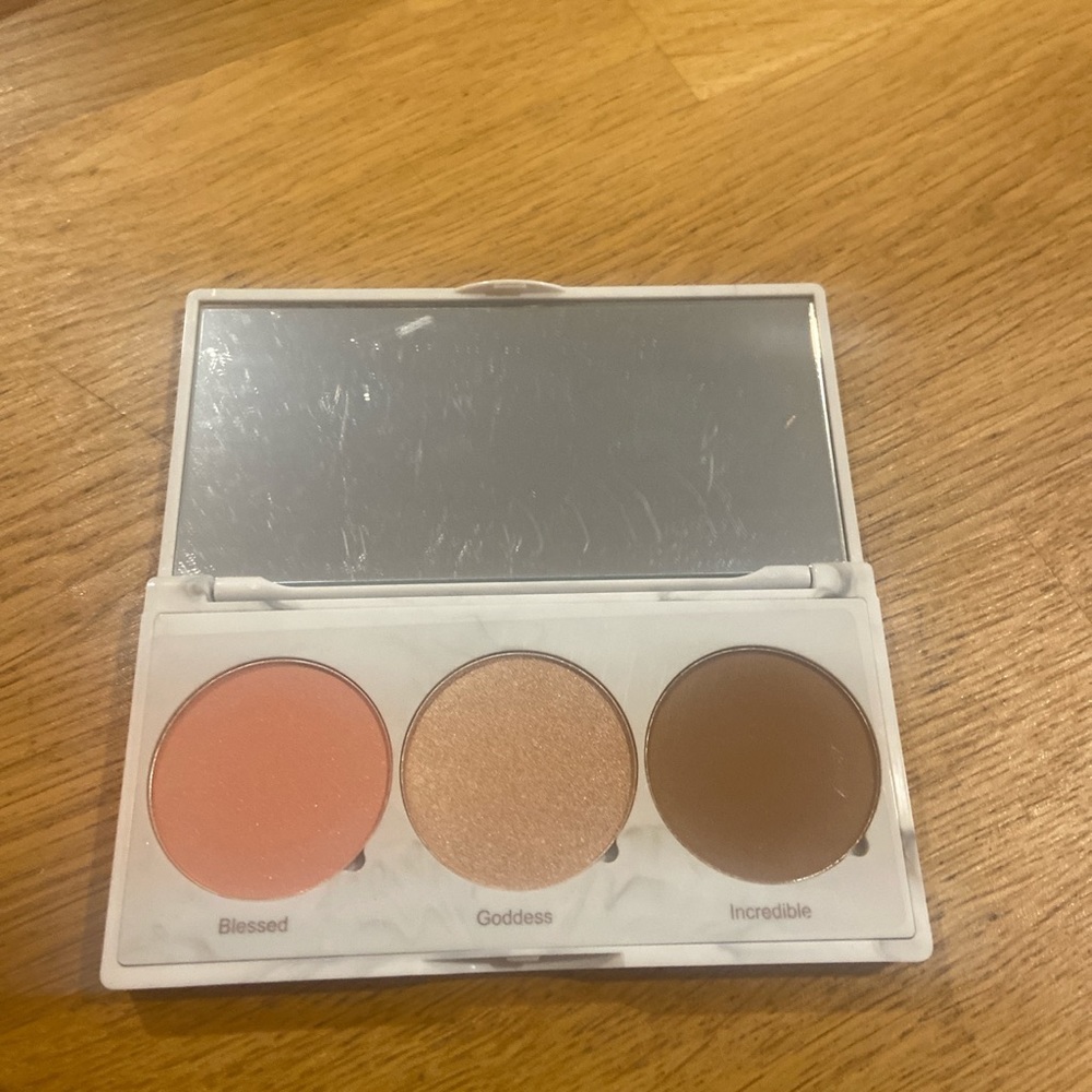REAL HER ultimate glow getter cheek trio